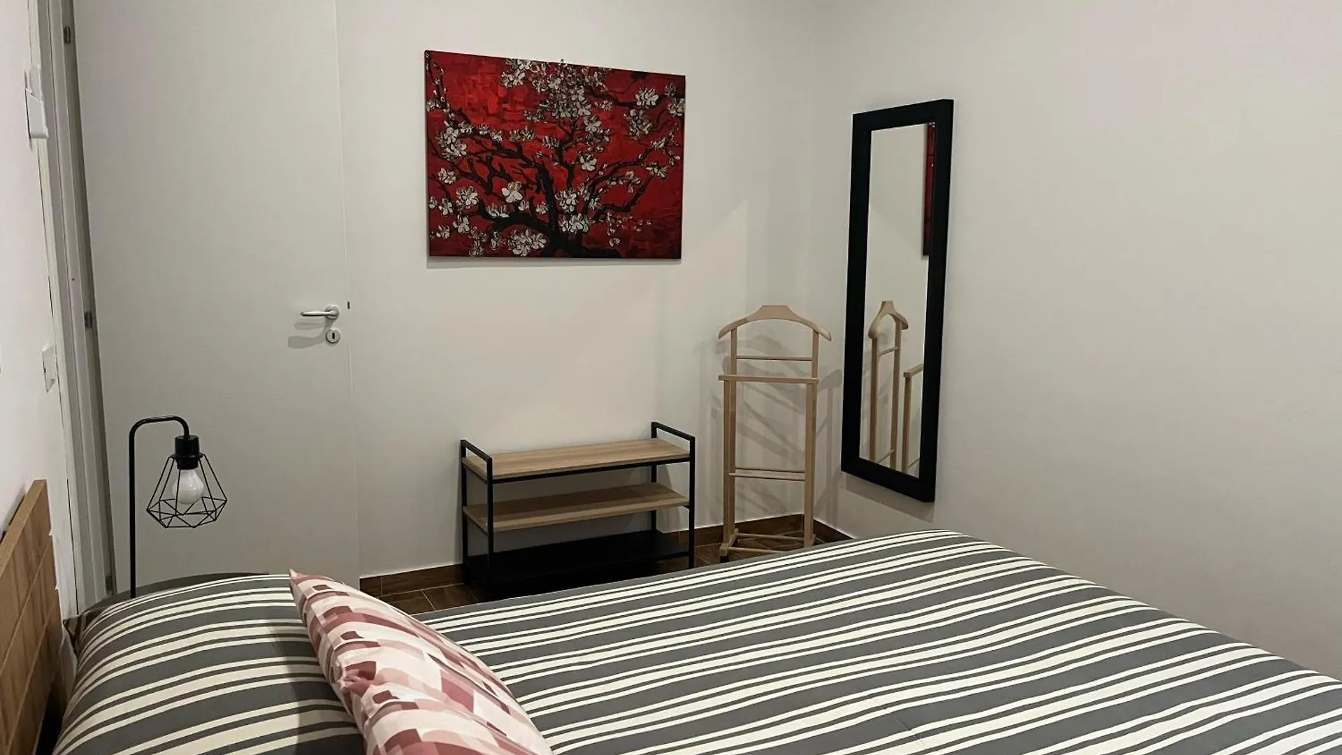 'Ni Mia Daire Palermo